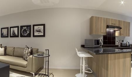 Apartamento C.A.G - Upper East Side Sandton Habitación foto