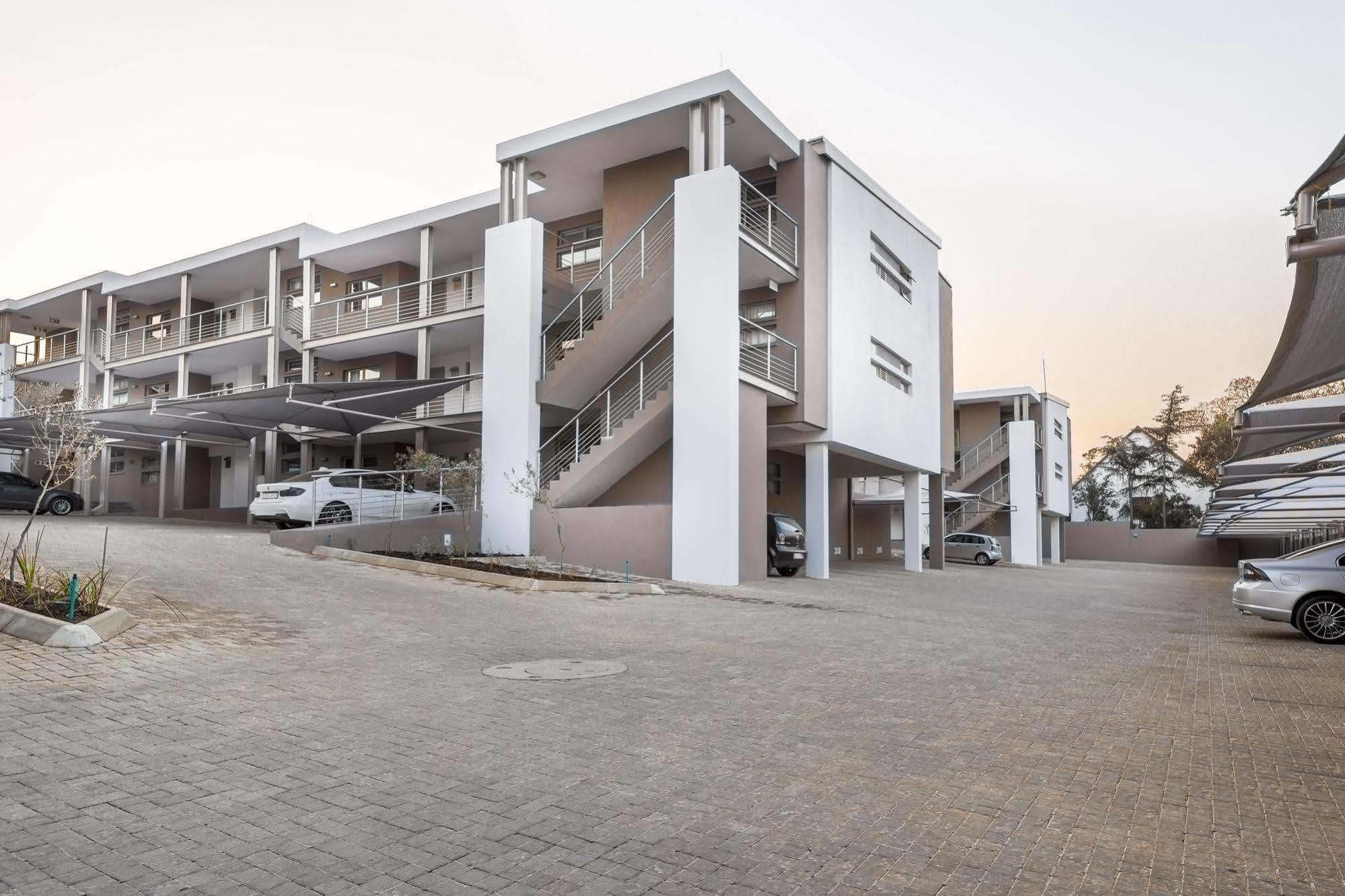 Apartamento C.A.G - Upper East Side Sandton Exterior foto