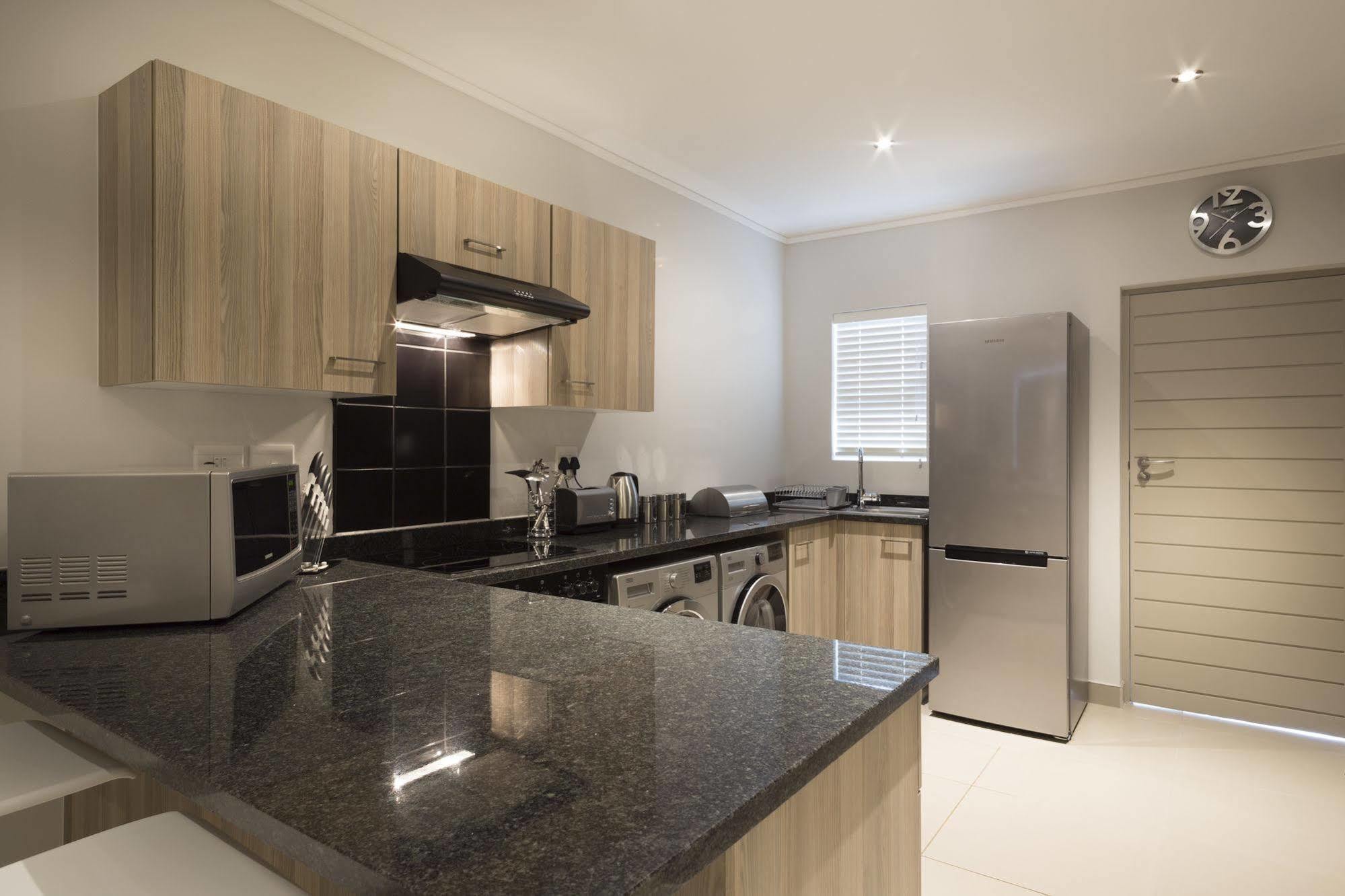 Apartamento C.A.G - Upper East Side Sandton Exterior foto